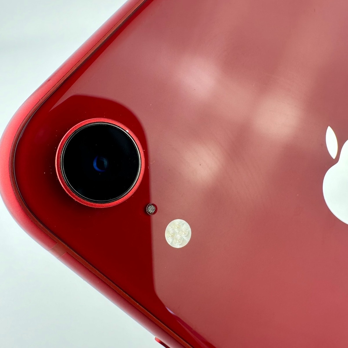 Apple iPhone XR 128GB Red Б/У  №1680 (стан 8/10)
