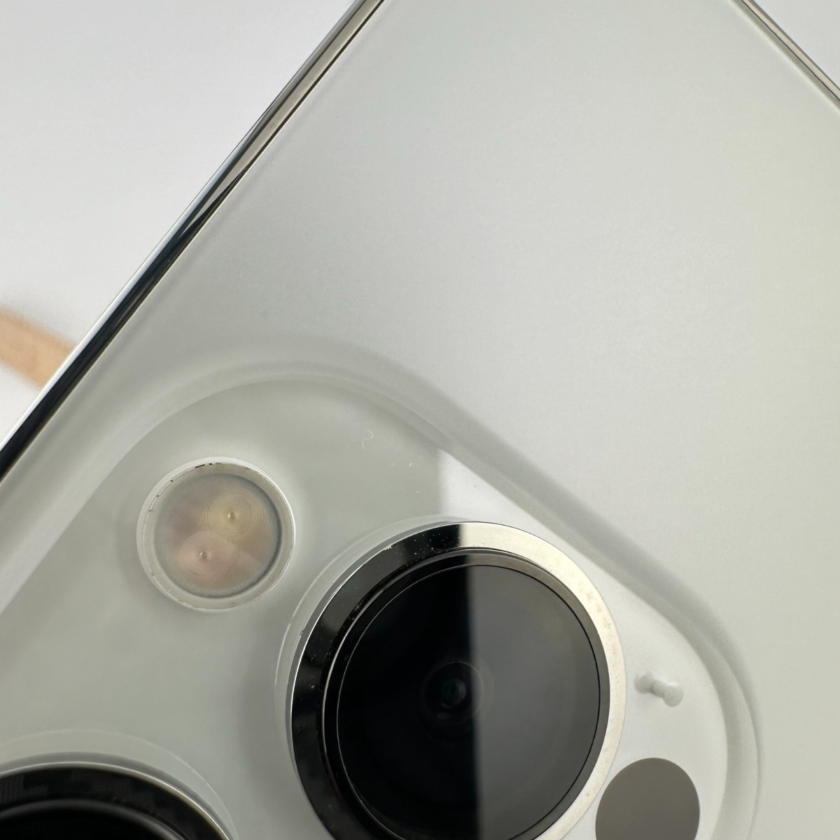Apple iPhone 13 Pro 128GB Silver Б/У №1657 (стан 8/10)