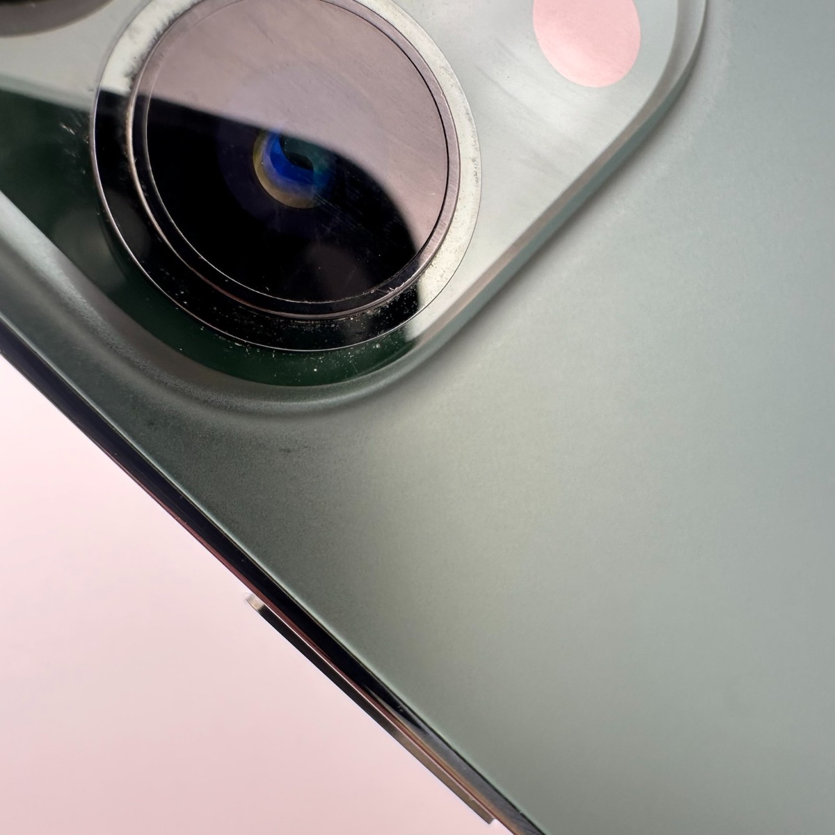 Apple iPhone 13 Pro 256GB Alpine Green Б/У №1658 (стан 8/10)
