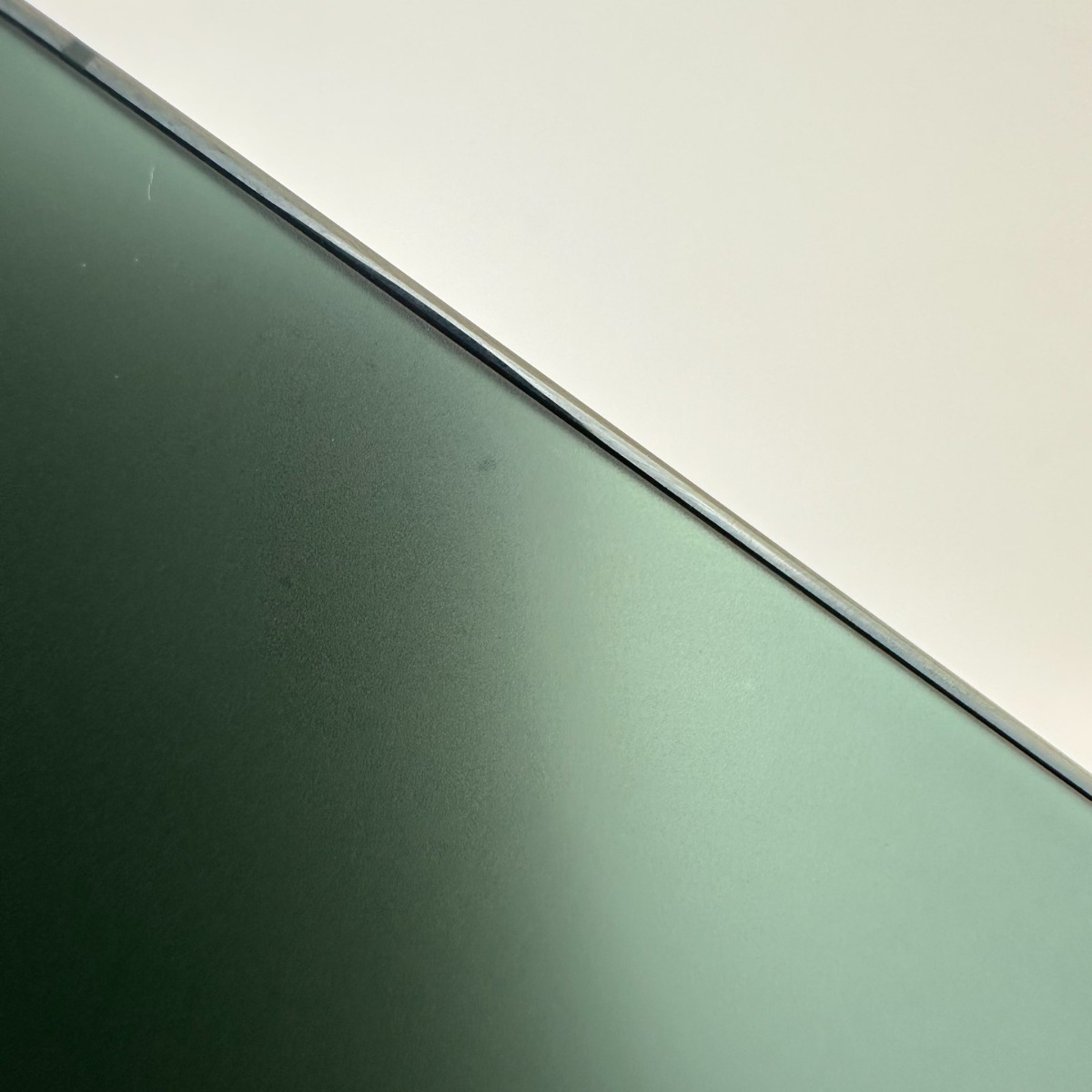 Apple iPhone 13 Pro 128GB Alpine Green Б/У №1659 (стан 8/10)