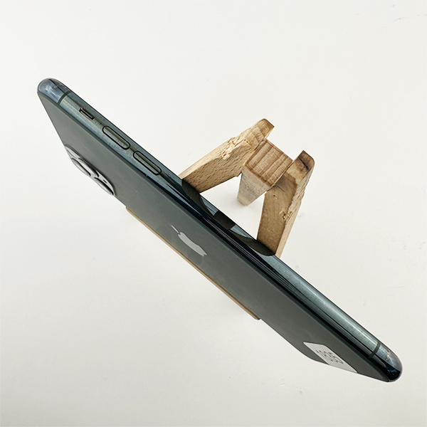 Apple iPhone 11 Pro Max 64Gb Midnight Green Б/У №1835 (стан 8/10)