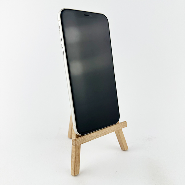 Apple iPhone 11 64GB White Б/У №1469 (стан 8/10)