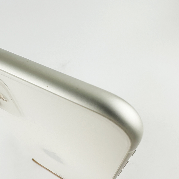Apple iPhone 11 64GB White Б/У №1469 (стан 8/10)