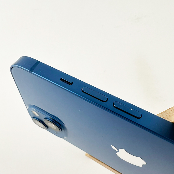 Apple iPhone 13 128GB Blue Б/У №1484  (стан 8/10)