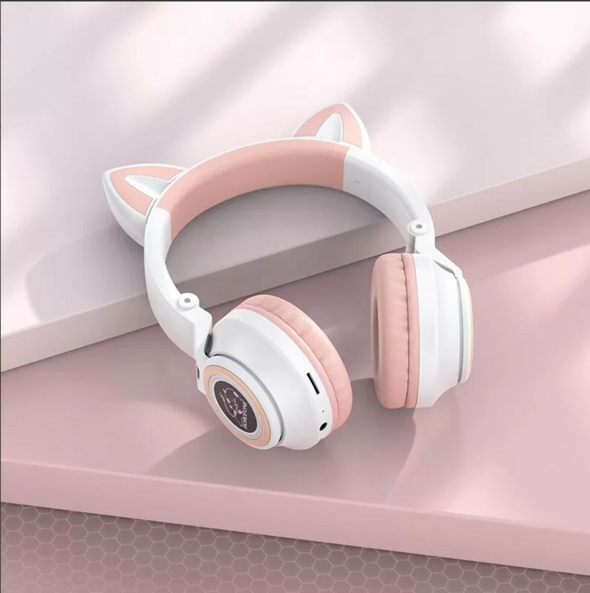 Бездротові навушники BOROFONE BO18 Cat ear BT headphones White