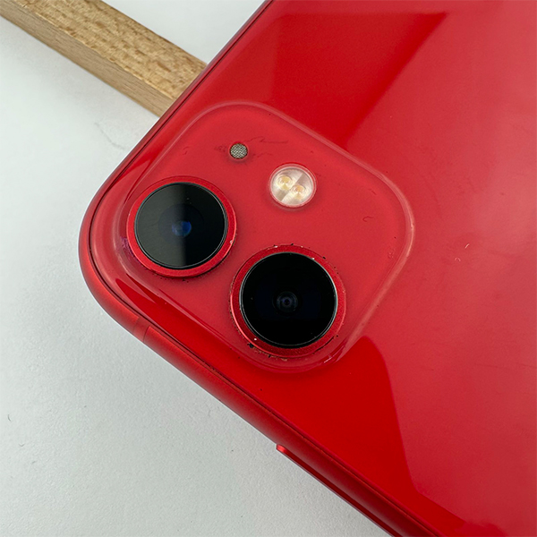 Apple iPhone 11 64GB Red Б/У №2275 (Стан 8/10)