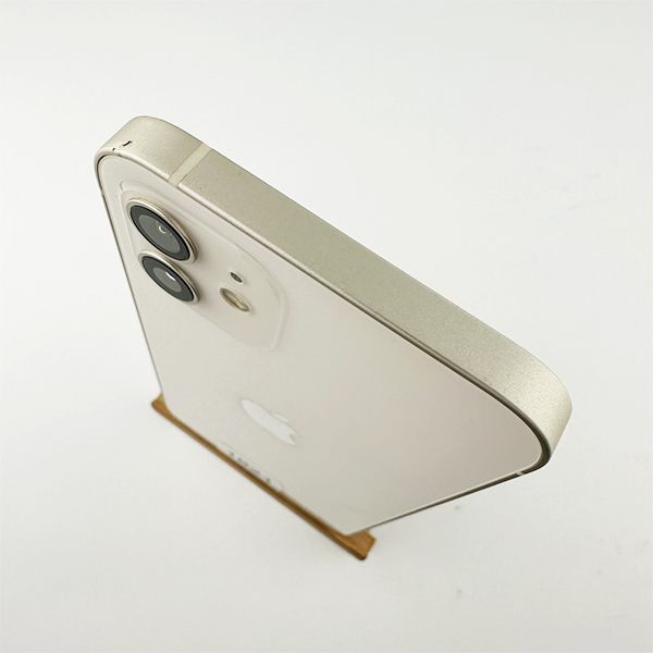 Apple iPhone 12 128GB White Б/У №1821 (стан 8/10)