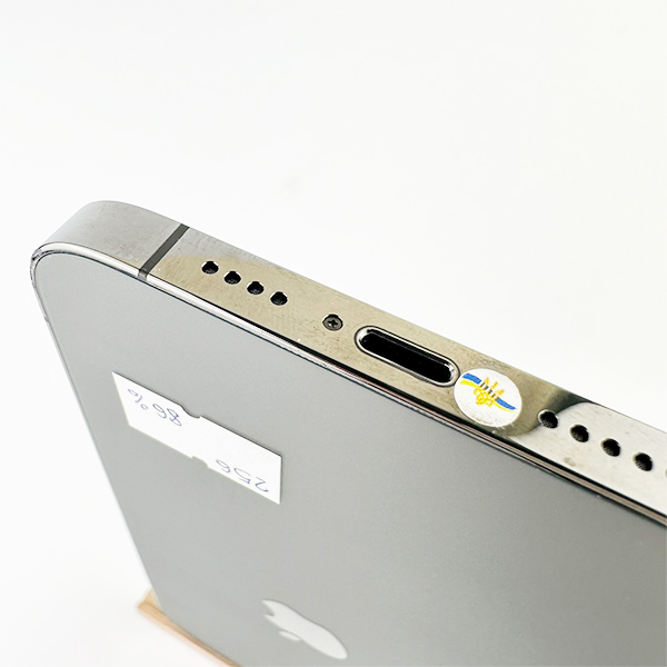 Apple iPhone 12 Pro Max 256GB Graphite Б/У №86 (стан 8/10)