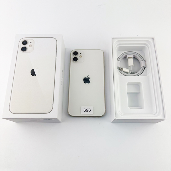 Apple iPhone 11 128GB White Б/У №696 (стан 8/10)