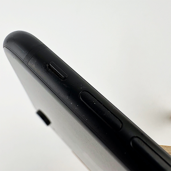Apple iPhone XR 256GB Black Б/У №942 (стан 7/10)