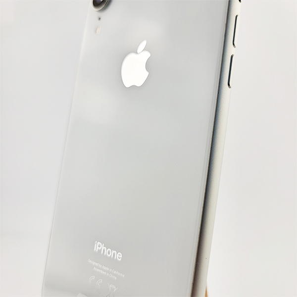 Apple iPhone XR 128GB White Б/У №1769 (стан 8/10)