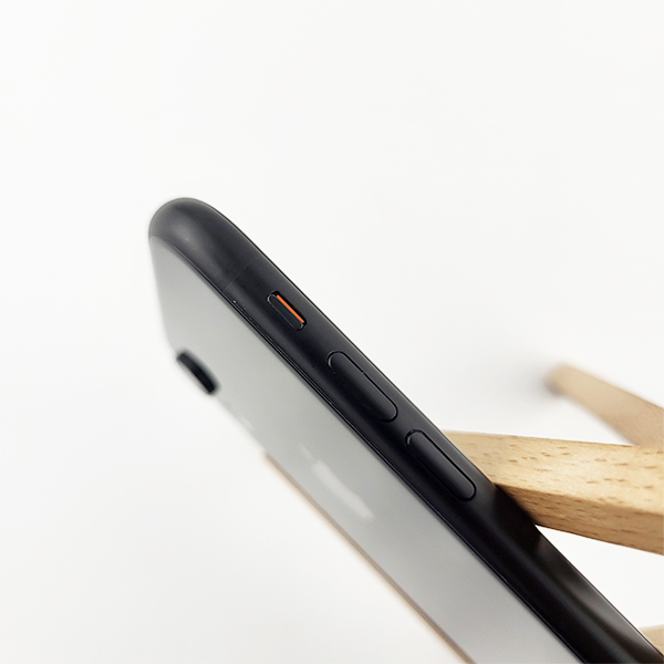 Apple iPhone XR 128GB Black Б/У №1941 (стан 7/10)