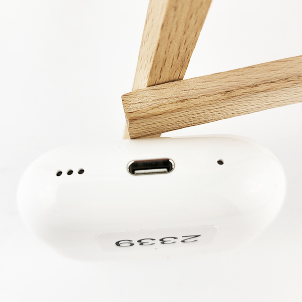 Apple AirPods Pro 2nd gen type-c Б/У №2339 (Стан 9/10)