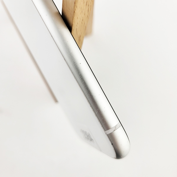 Apple iPhone XR 64GB White Б/У №2384 (Стан 8/10)