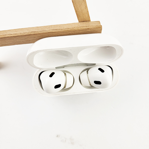 Apple AirPods Pro 2 (MQD83) Б/У №2401 (стан 8/10)