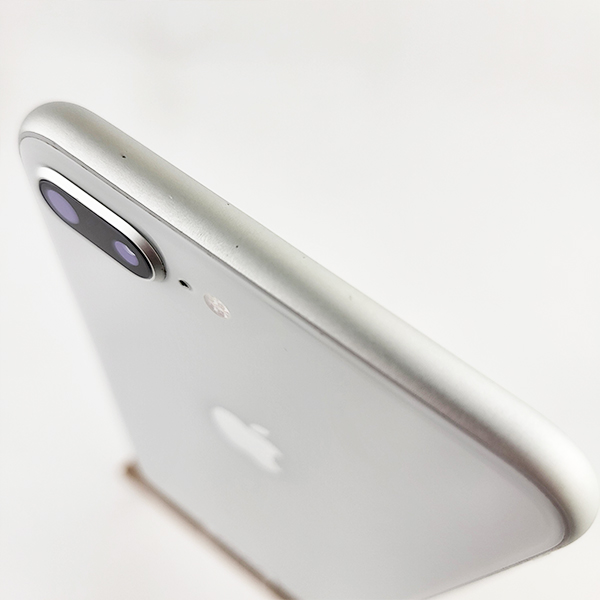 Apple iPhone 8 Plus 64GB White Б/У №2547 (Стан 8/10)