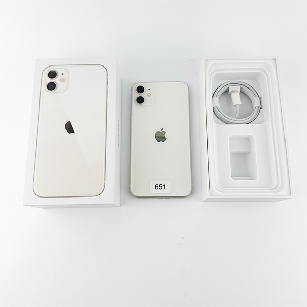 Apple iPhone 11 128GB White Б/У №651 (стан 9/10)