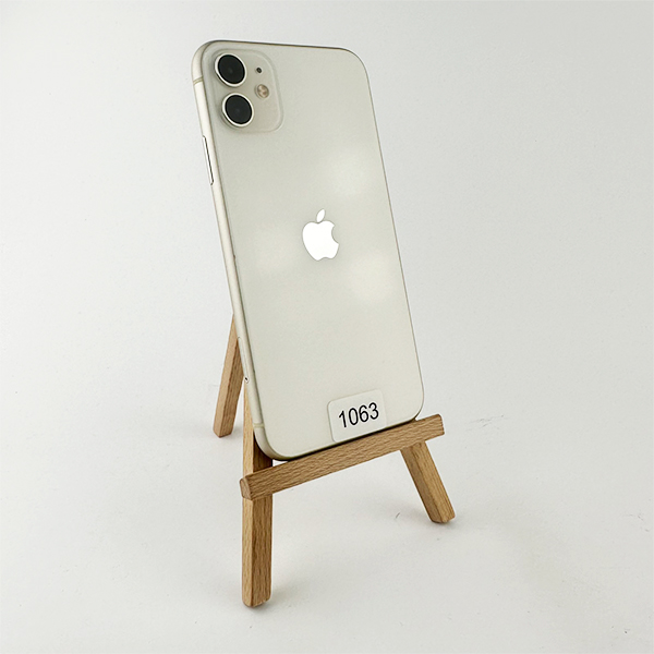 Apple iPhone 11 64GB White Б/У №1063 (стан 8/10)