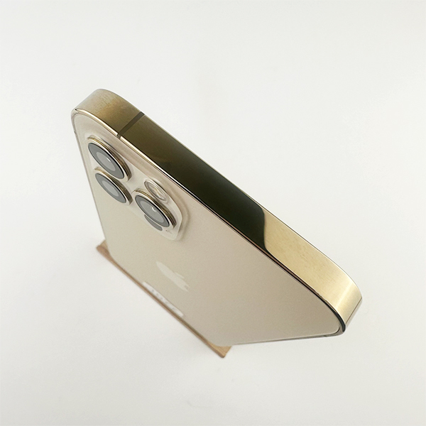 Apple iPhone 12 Pro 128GB Gold Б/У №1077 (стан 8/10)