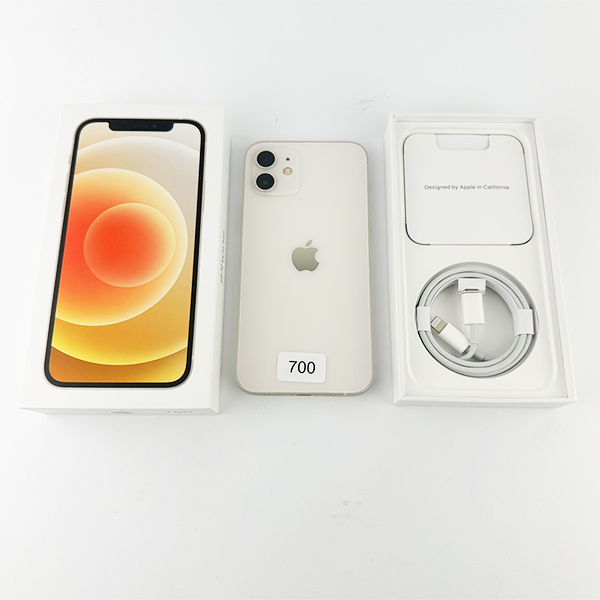 Apple iPhone 12 64GB White Б/У №700 (стан 8/10)