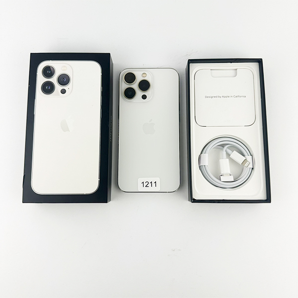 Apple iPhone 13 Pro 256GB Silver Б/У №1211 (стан 8/10)