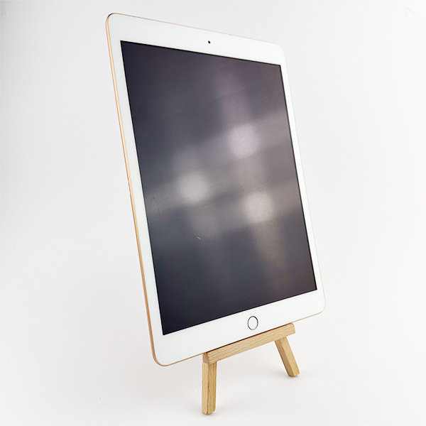 Apple iPad 8 32GB Gold Б/У №221 (стан 8/10)