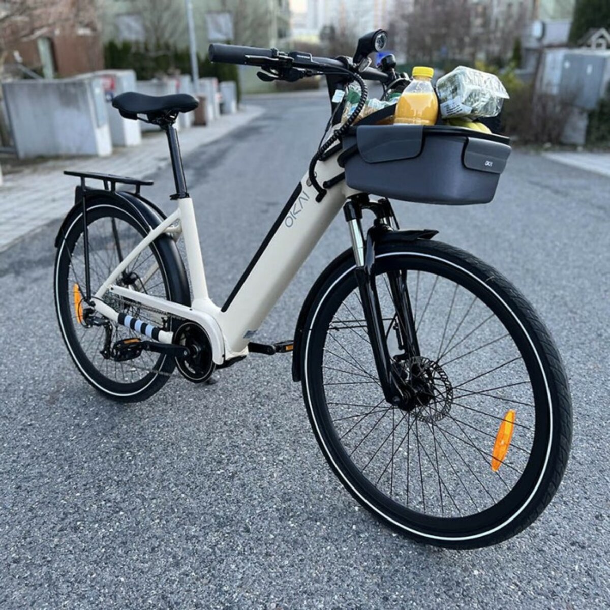 Електровелосипед OKAI EB10 Beige 28', 250(500)W, 14.4Ah, 100km, 25kmh, NFC, App, 29kg