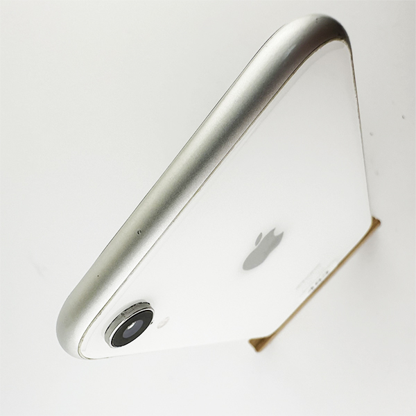 Apple iPhone XR 64GB White Б/У №483 (стан 7/10)