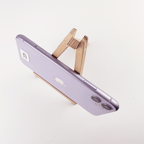 Apple iPhone 11 128GB Purple Б/У №422 (стан 8/10)