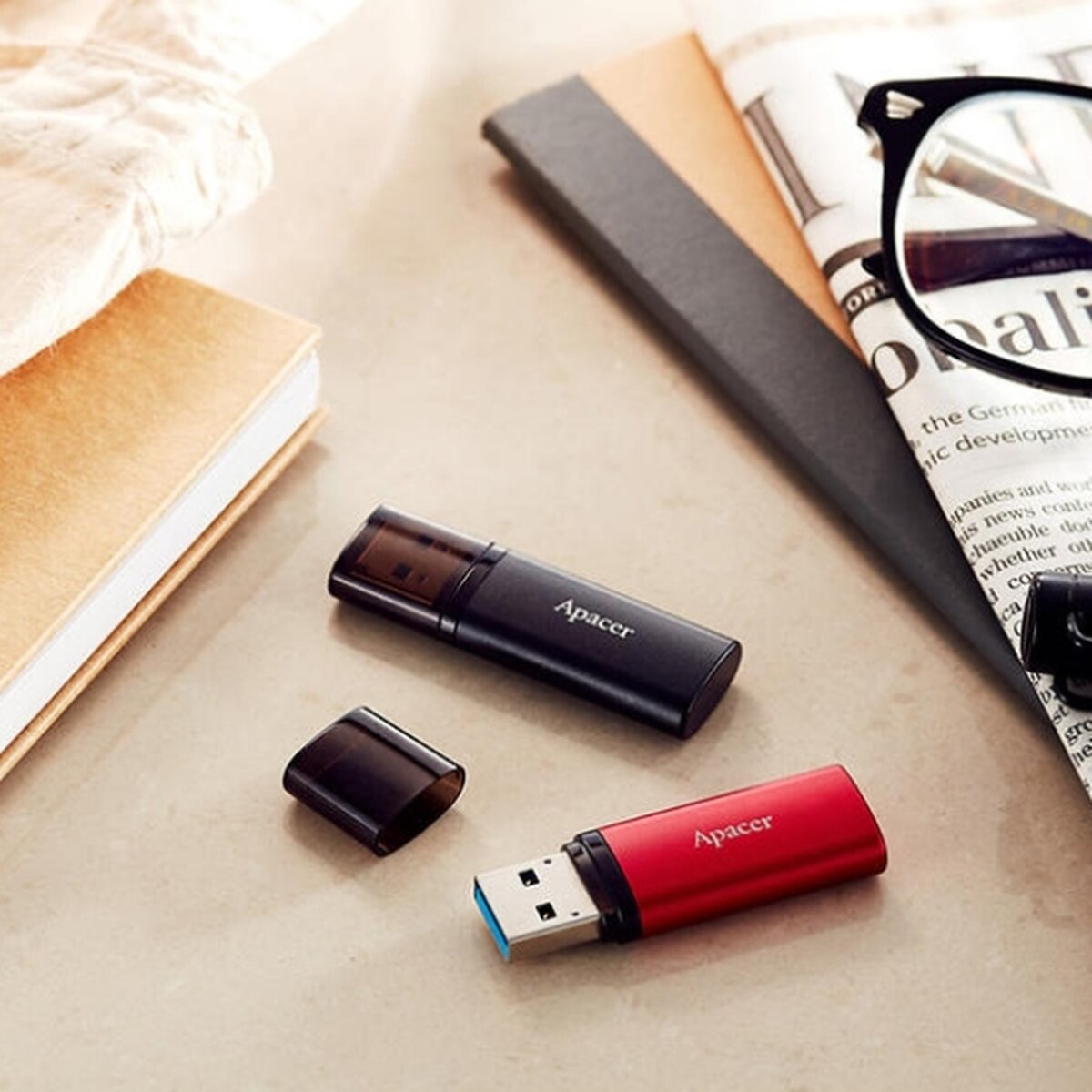 Флеш-накопичувач Apacer USB 3.2 Gen 1 AH25B 64Gb Red