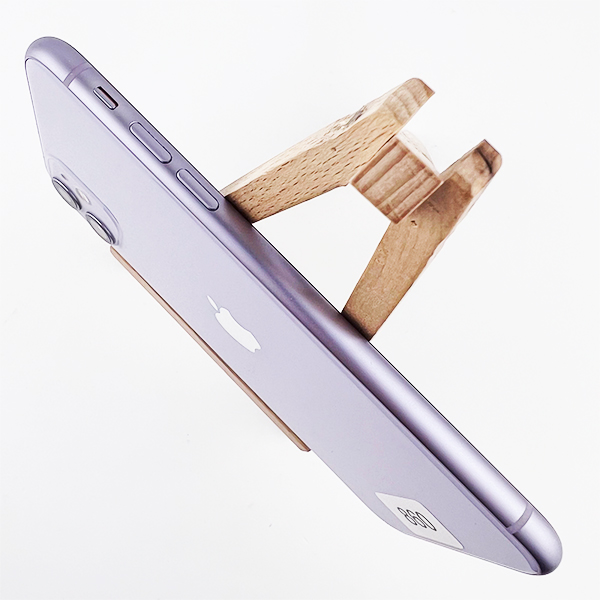 Apple iPhone 11 128GB Purple Б/У №860 (стан 8/10)