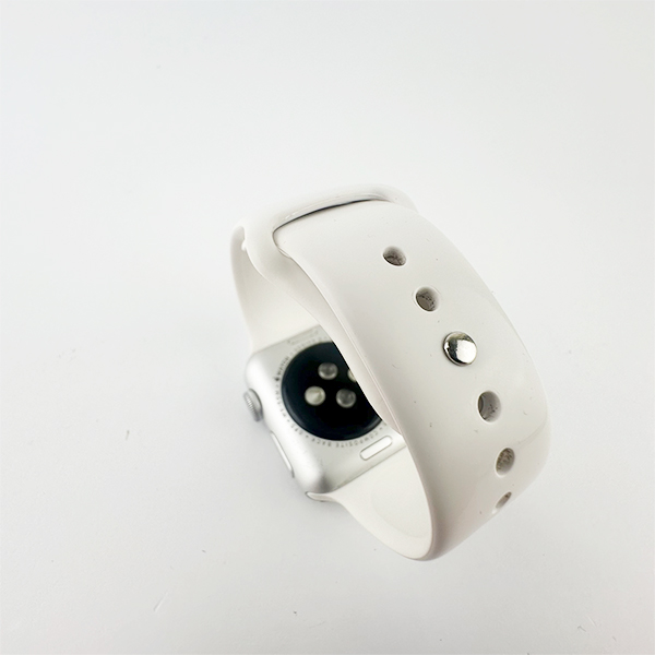 Apple Watch Series 3 38mm Silver Б/У №450 (стан 7/10)