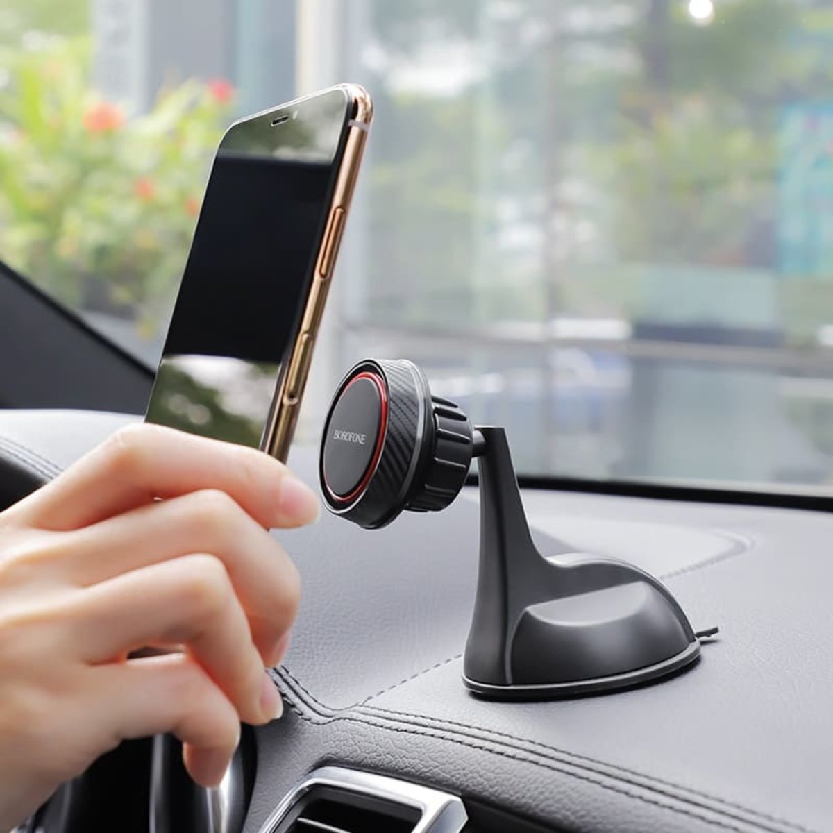 Тримач для мобільного BOROFONE BH14 Journey series in-car phone holder with suction cup for center