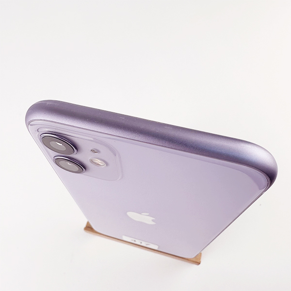 Apple iPhone 11 128GB Purple Б/У №417 (стан 8/10)