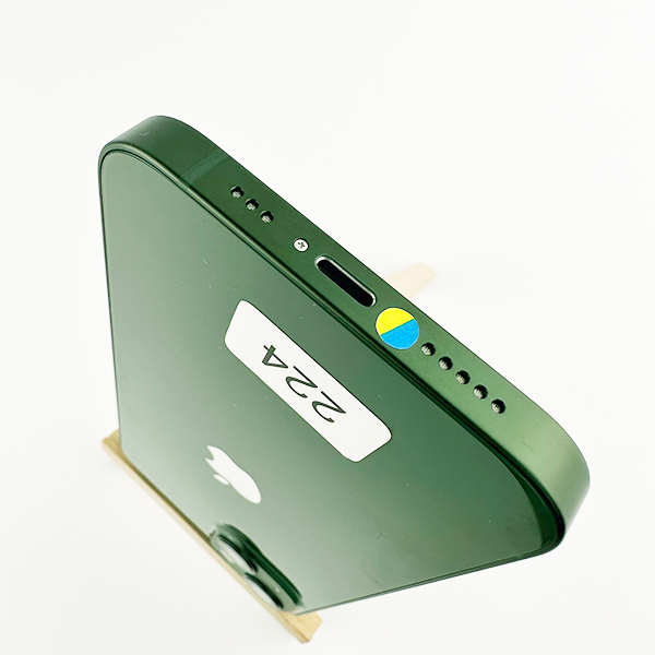 Apple iPhone 13 128GB Green Б/У №224 (стан 8/10)
