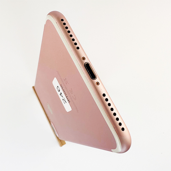 Apple iPhone 7 Plus 128GB Rose Gold Б/У №246 (стан 8/10)