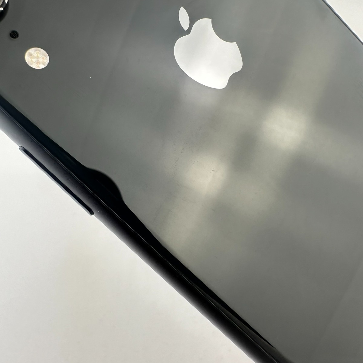 Apple iPhone XR 64GB Black Б/У №1384 (Стан 8/10)