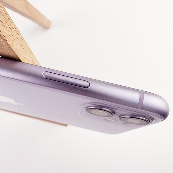 Apple iPhone 11 128GB Purple Б/У №422 (стан 8/10)