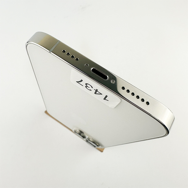 Apple iPhone 13 Pro Max 256GB Silver Б/У №1437 (стан 9/10)