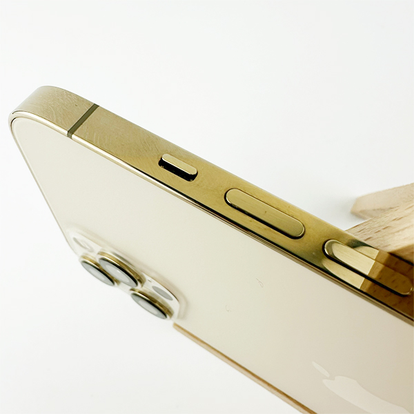 Apple iPhone 12 Pro Max 256GB Gold Б/У №449 (стан 8/10)