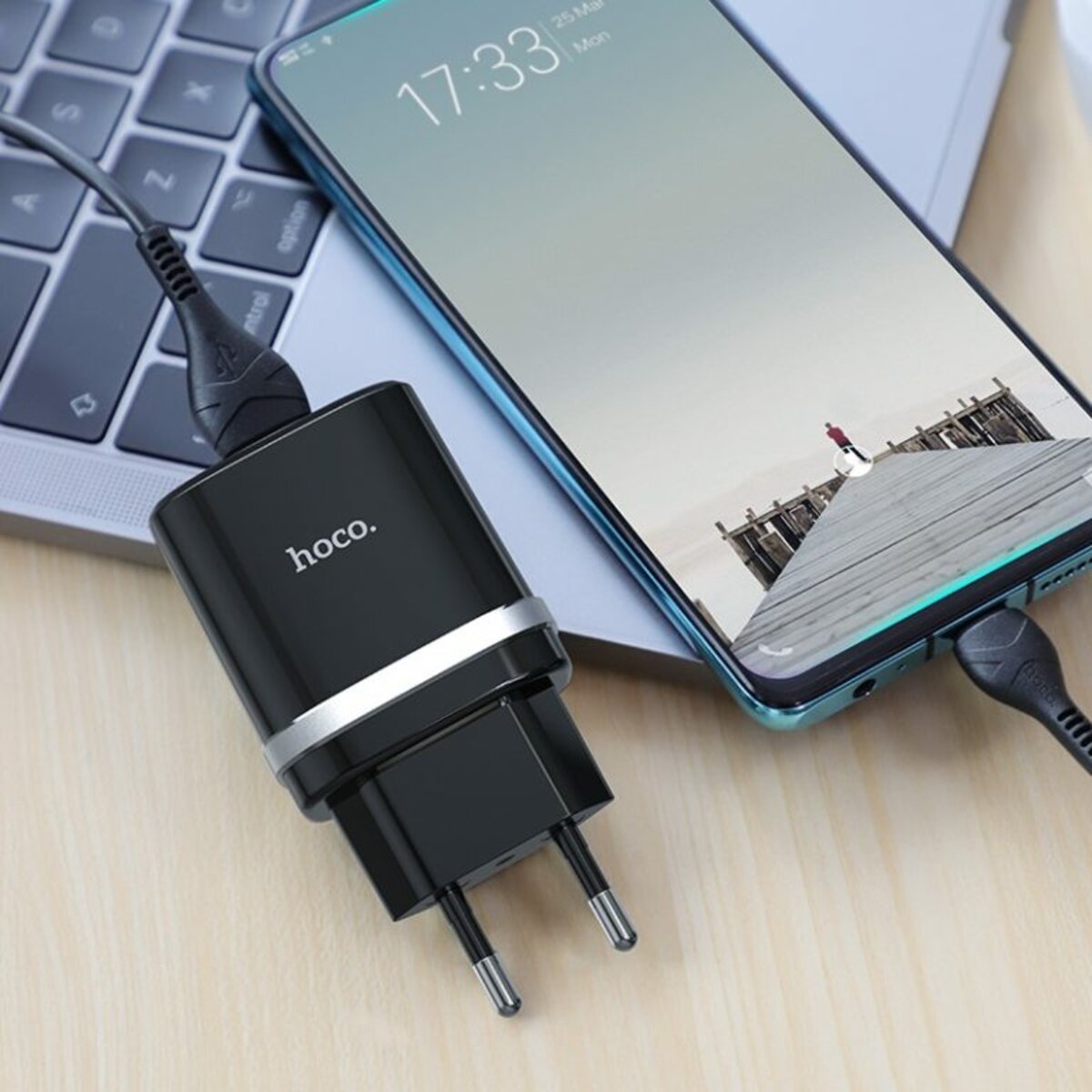 Мережевий зарядний пристрій HOCO C12Q Smart QC3.0 charger set(Type-C) 18W Black
