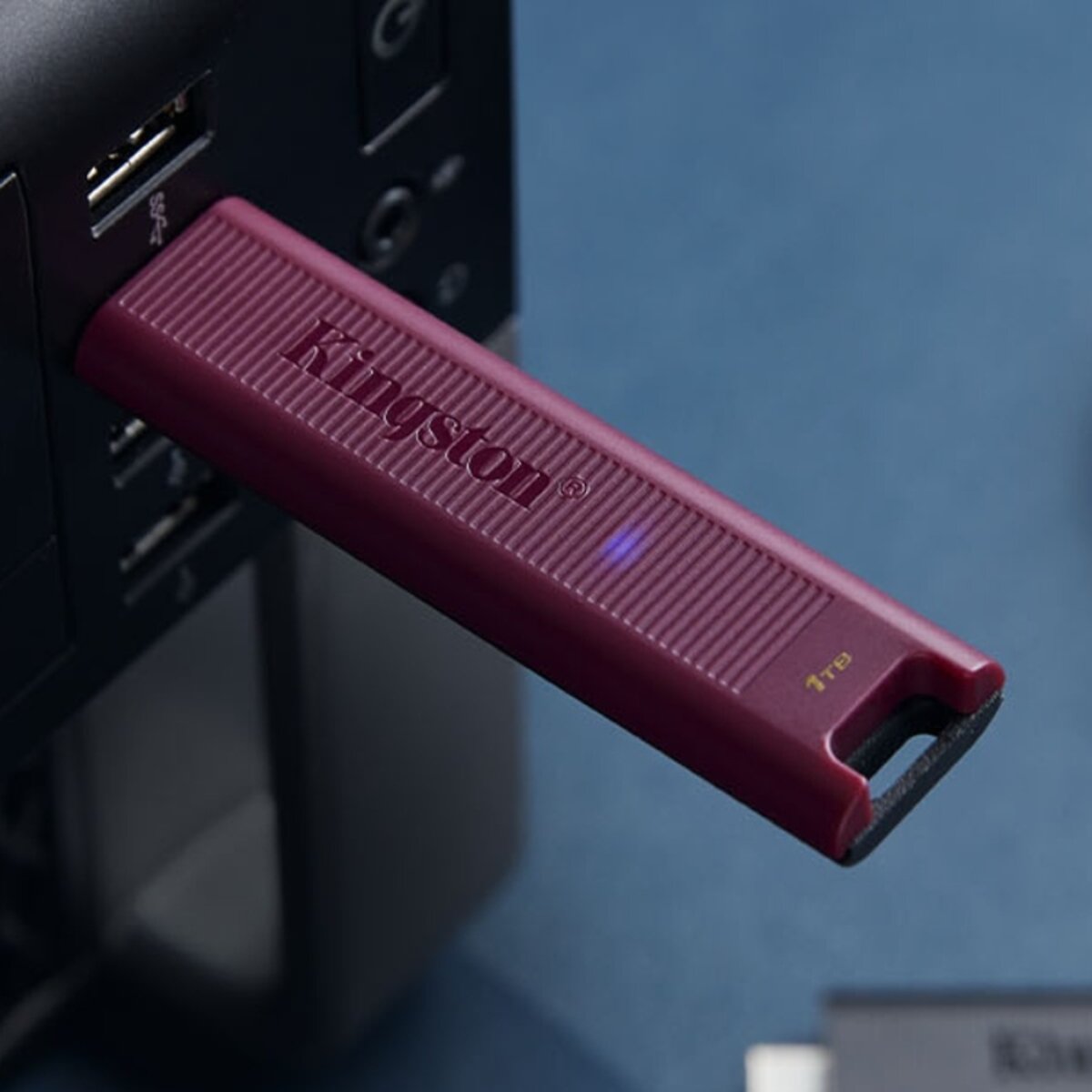Флеш-накопичувач Kingston USB 3.2 Gen 2 Type-C DT Max 512GB Black
