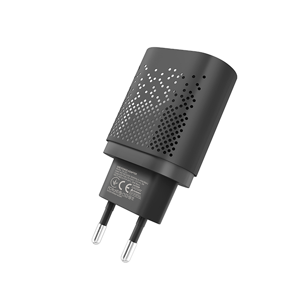 СЗУ Yoki Led Series YK-QC 3.0 18W Black