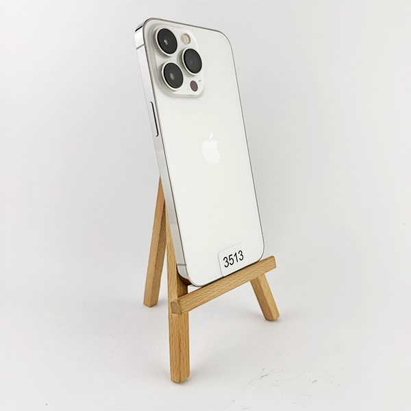Apple iPhone 13 Pro 256GB Silver Б/У №3513 (стан 8/10)