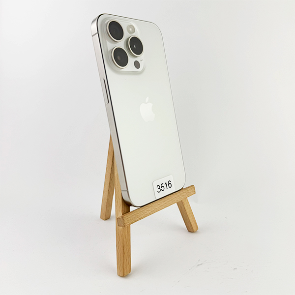 Apple iPhone 15 Pro 128GB White Titanium Б/У  №3516 (Стан 8/10)
