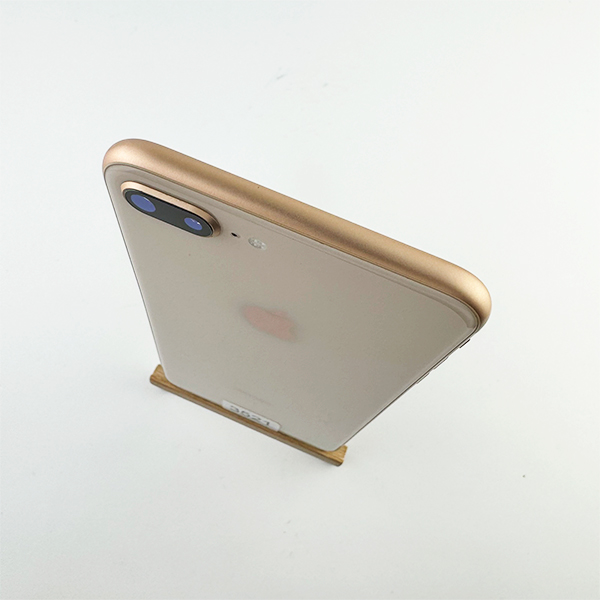 Apple iPhone 8 Plus 64GB Gold Б/У №3521 (Стан 8/10)