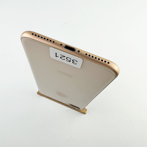 Apple iPhone 8 Plus 64GB Gold Б/У №3521 (Стан 8/10)