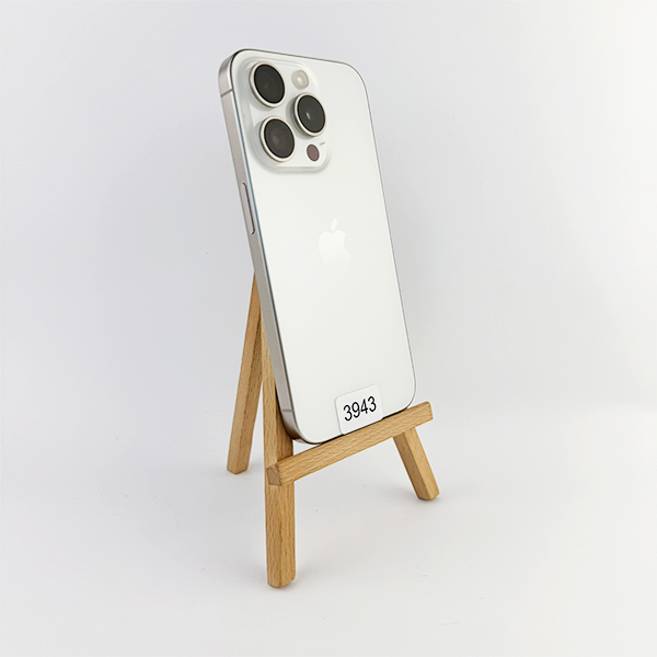 Apple iPhone 15 Pro 128GB White Titanium Б/У №3943 (Стан 8/10)