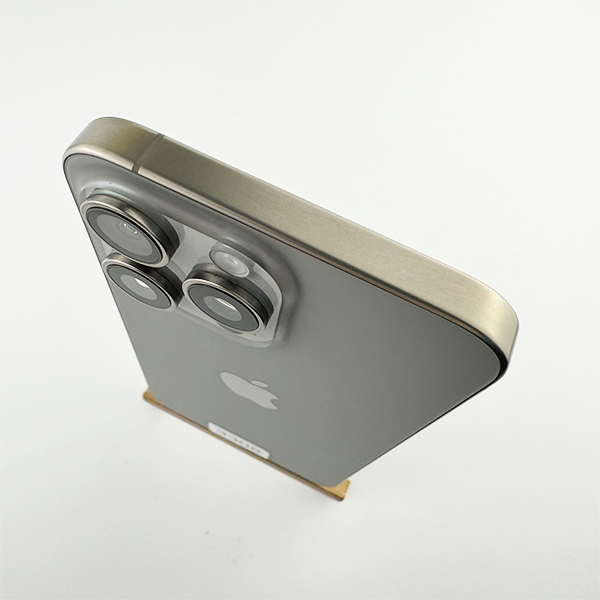 Apple iPhone 15 Pro Max 256GB Natural Titanium Б/У №3308 (Стан 9/10)