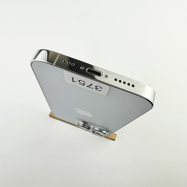 Apple iPhone 14 Pro 256GB Silver Б/У №3751 (Стан 8/10)